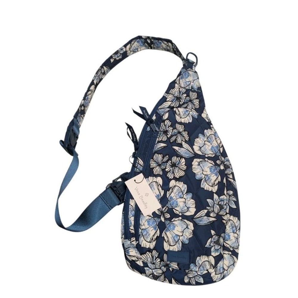 Vera Bradley Dive Floral Medallion Ultralight Essential Sling Backpack - NWT‎